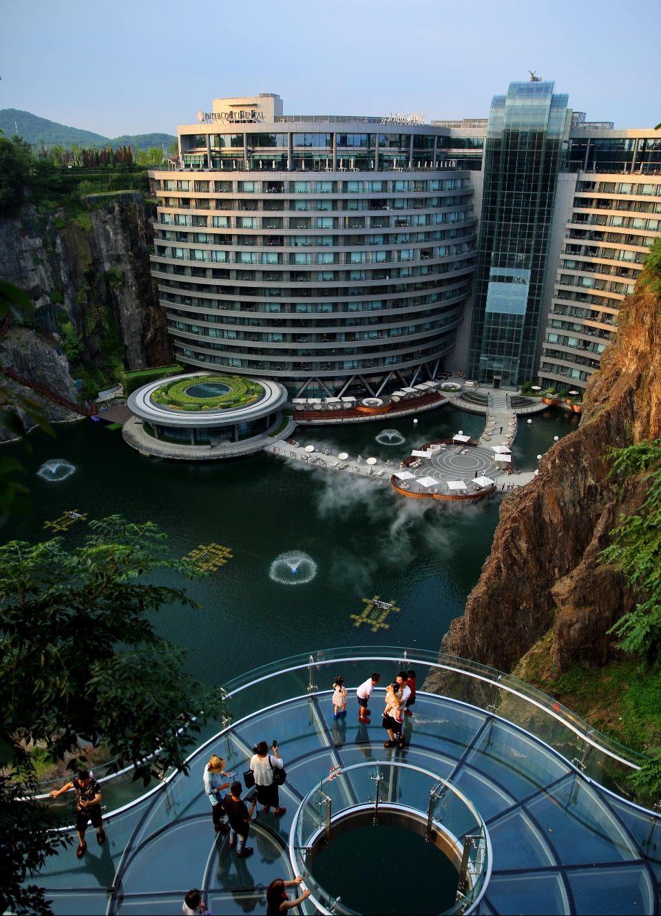 Shanghai quarry hotel