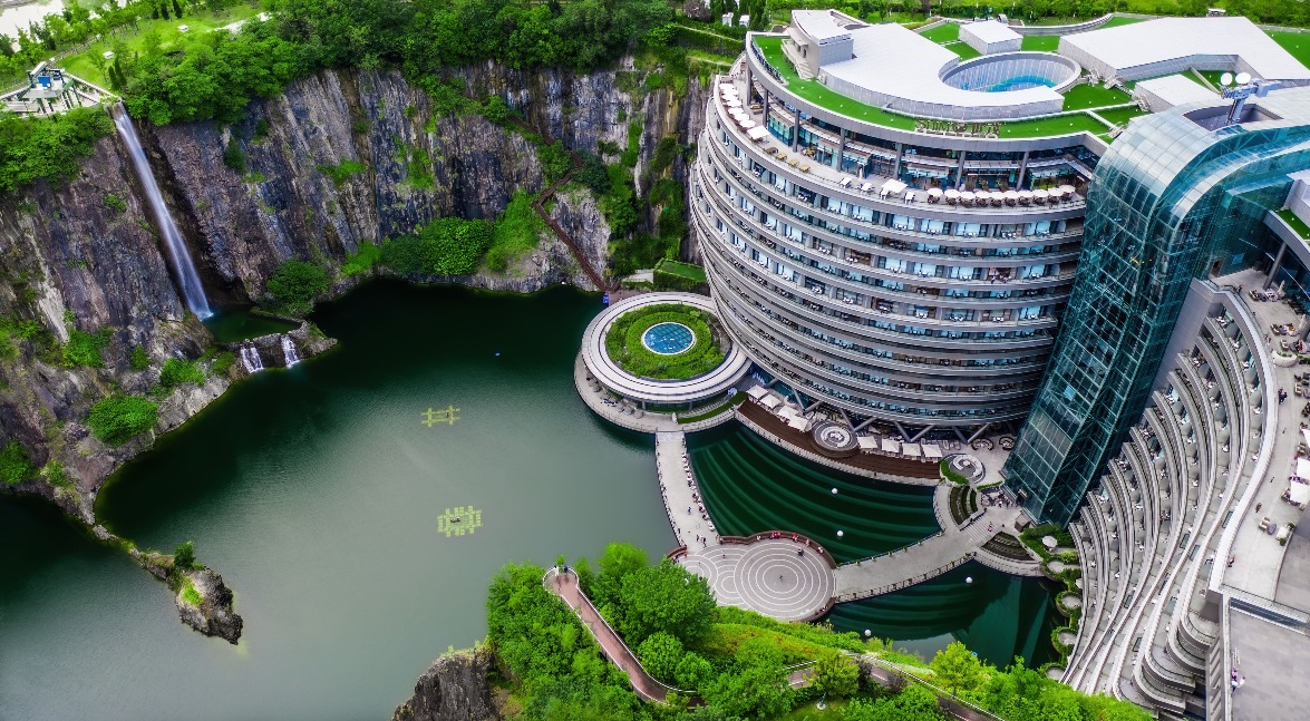 The Shanghai quarry hotel