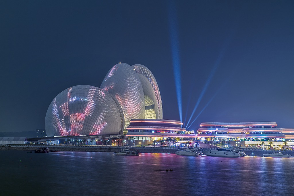 当代中国-潮游生活-旅游风物-珠海大剧院