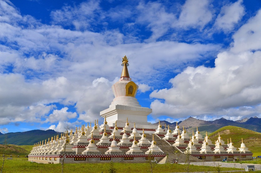 當代中國-中國旅遊-四川甘孜-香格里拉-稻城亞丁-尊勝塔林 當代中國-中國旅遊-四川甘孜-香格里拉-稻城亞丁-尊勝塔林