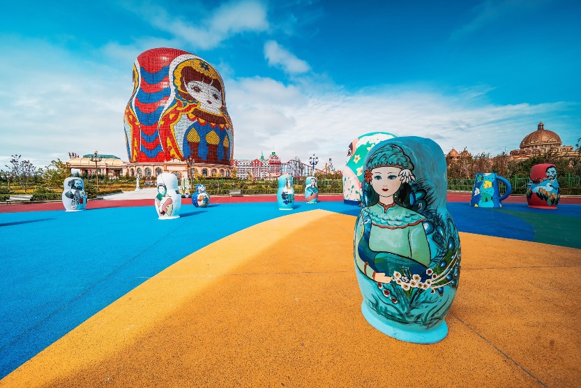 内蒙古滿洲里-俄羅斯娃娃廣場