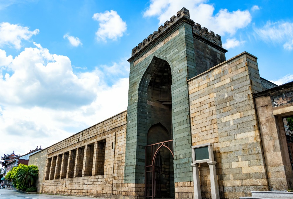 清淨寺現存的主要建築門樓