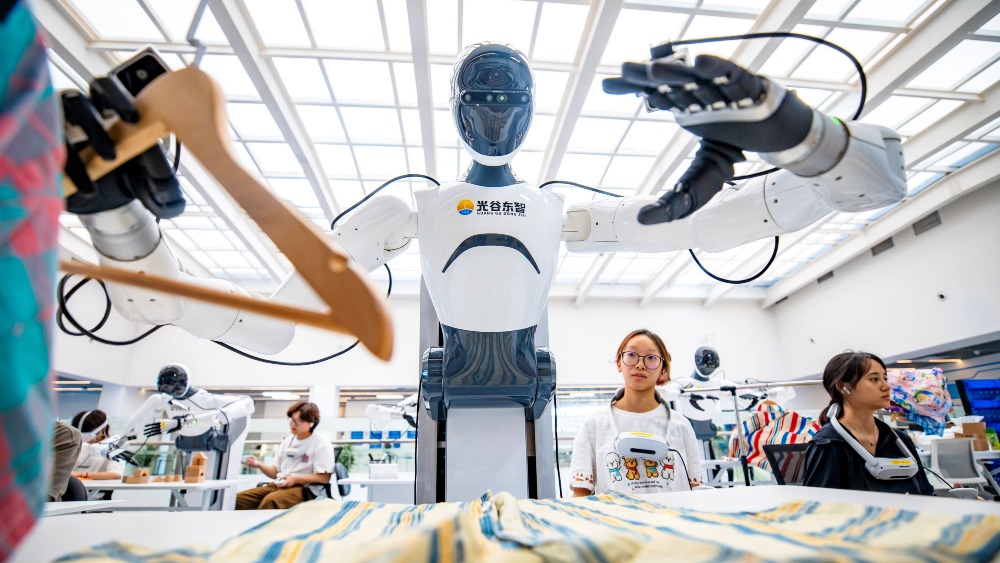 湖北人形機器人創新中心 湖北人形機器人創新中心