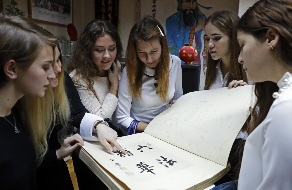 外國青少年學中文