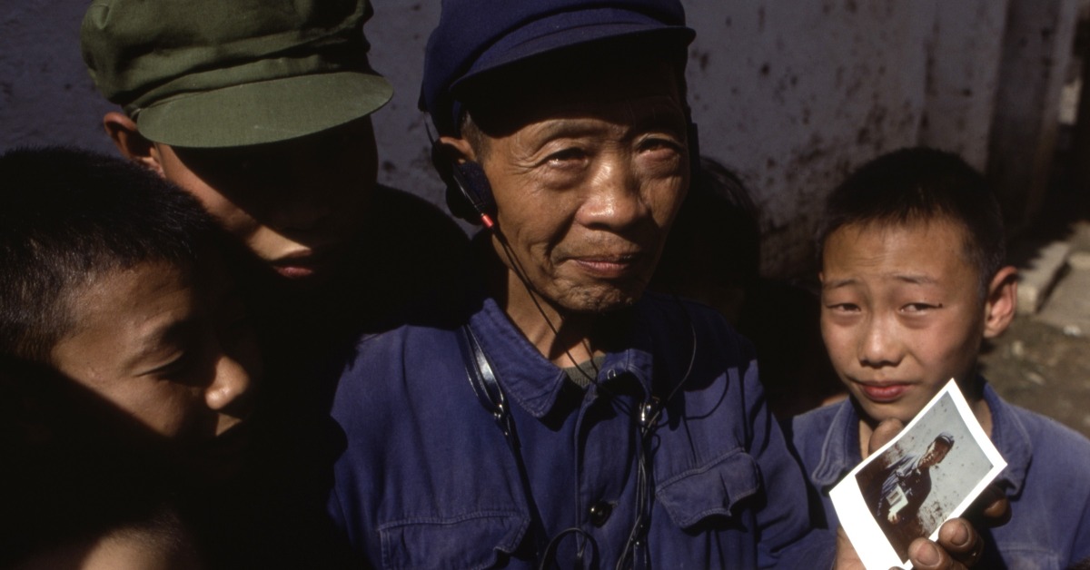 當代中國-改革開放-Sony Walkman當年風靡全球。革命性的科技，徹底改變人們聽音樂模式，將想聽的歌「隨身攜帶隨時聽」