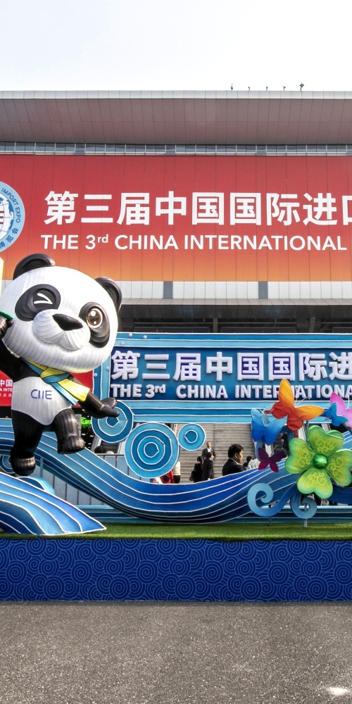 當代中國-名家專欄-新華網-不變的初心 務實的行動