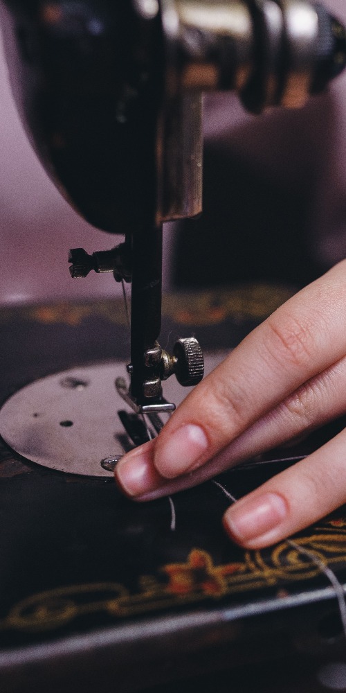 当代中国-李焯芬-谎言