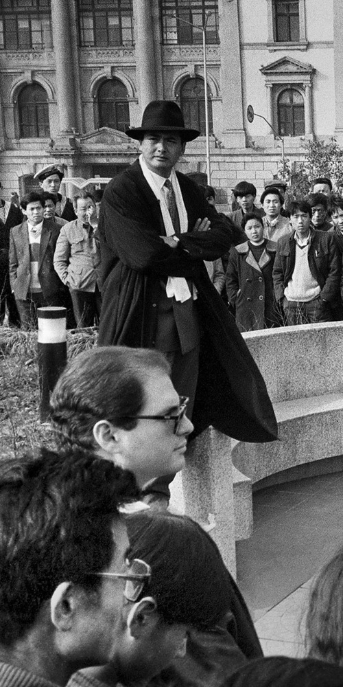 當代中國-當年《上海灘》不單止在港轟動一時，還紅遍亞洲，主題曲還響徹星馬泰。