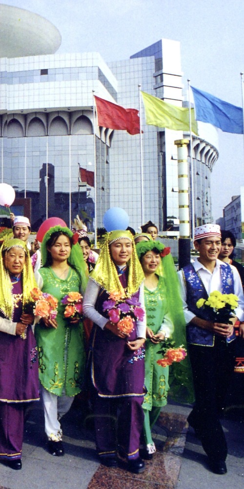 當代中國-名家-張維為論中國治國理念：政局穩定人民團結生產力持續