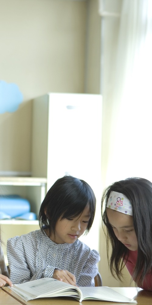 当代中国-名家-莫言看文学：童年生活是写作的宝库