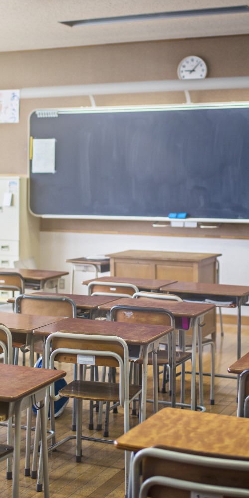 当代中国-名家-陈万雄感恩钱乃信校长一个决定改变他的命运