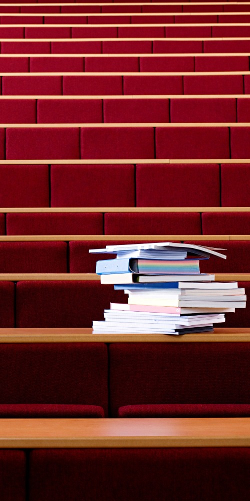 當代中國-名家-陳萬雄憶王德昭老師：嚴以律己寬以待人