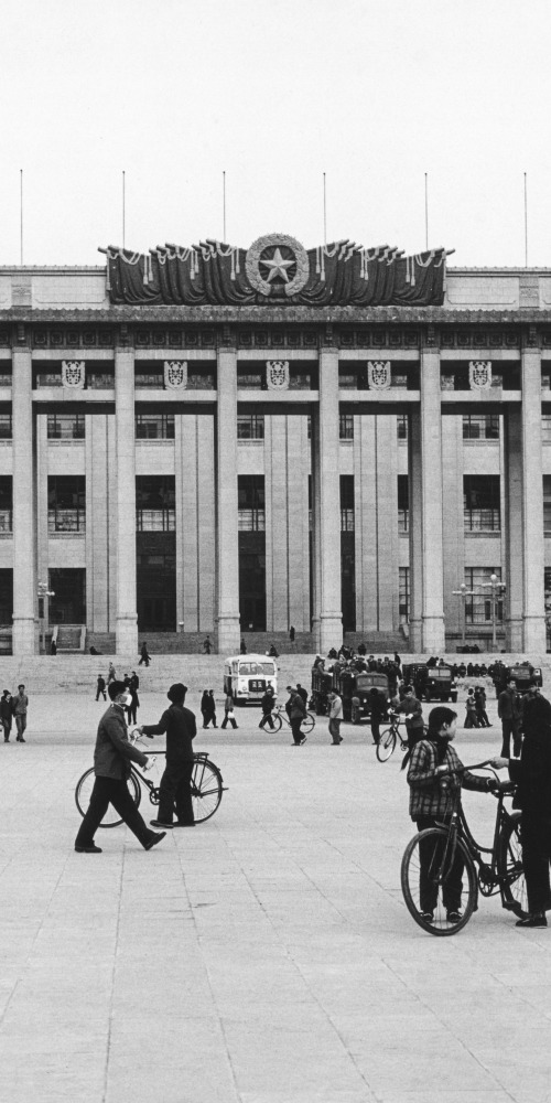 当代中国-名家-陈万雄忆沈从文转投文物历史研究的表白