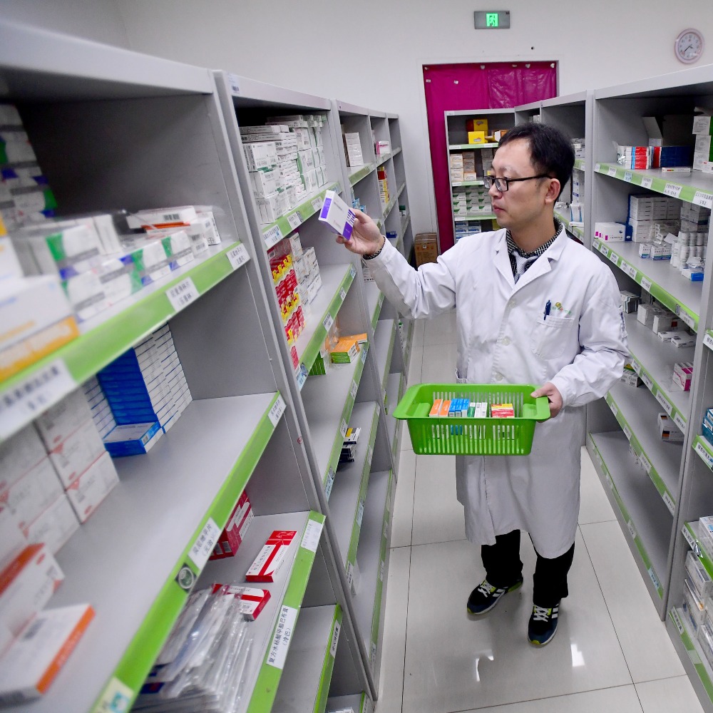 当代中国-名家-张维为分析中美医改看相关利益人与民主制度的关系