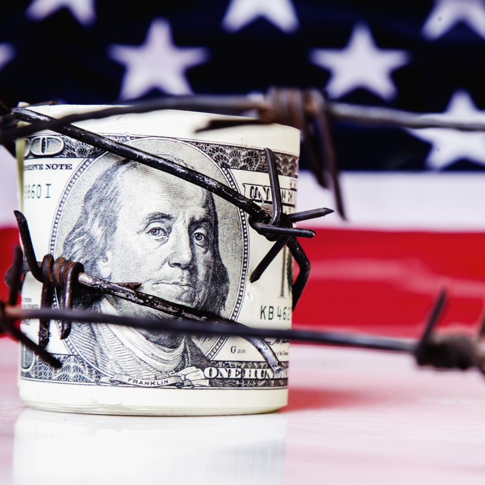 雷鼎鸣看国际关系｜经济株连当武器美国霸权显衰败| 雷鼎鸣