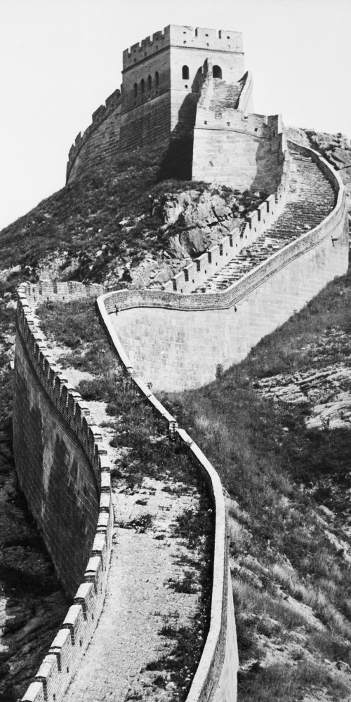 当代中国-名家-陈万雄看中国建筑长城反映自保非侵略的国防观念