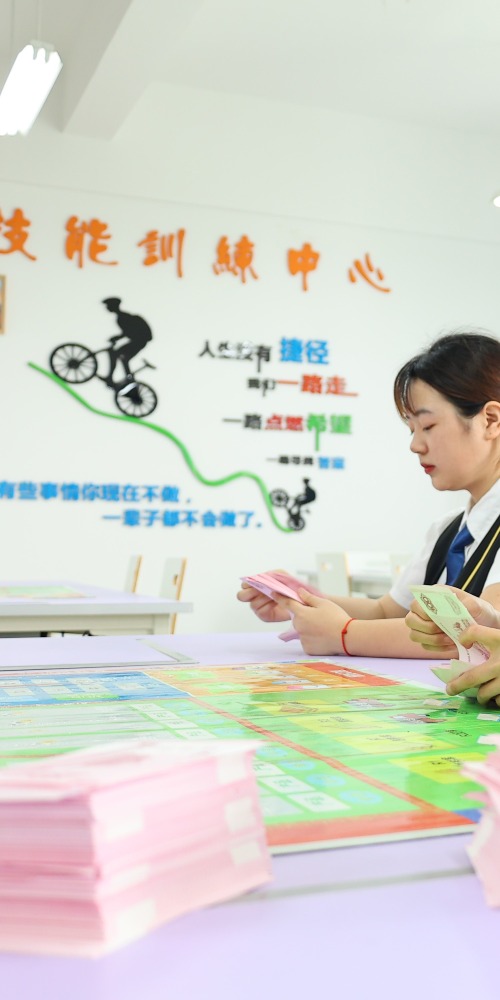 职业教育在中国仍需要加强