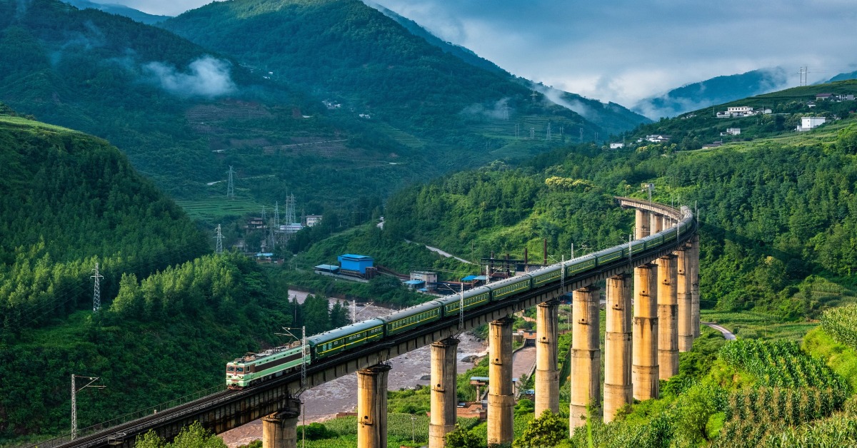 中國的綠皮火車仍有其價值