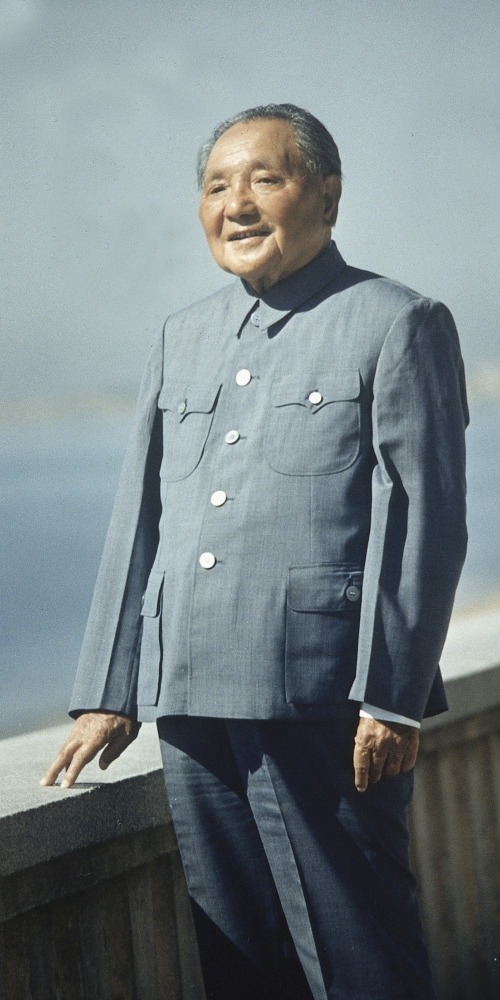 邓小平