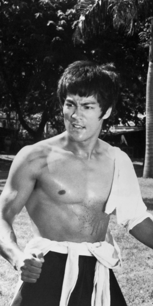 當代中國-影視時尚-李小龍《唐山大兄》中國功夫抗強權喚起民族意識