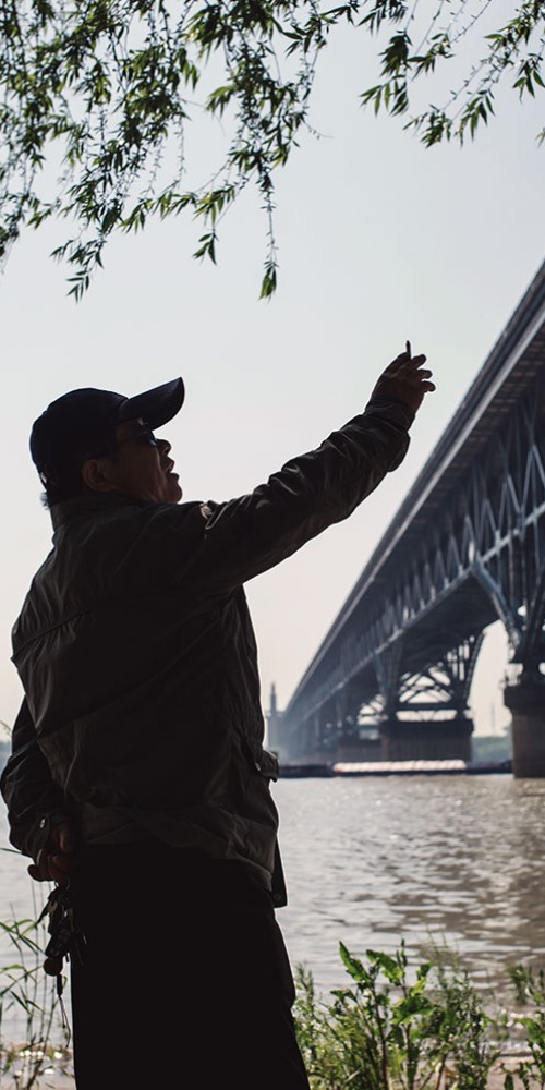 當代中國-中國新聞-大橋救生者cover