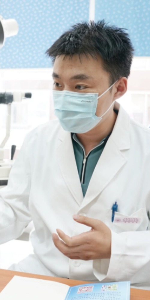 當代中國-中國新聞-眼科醫生陶勇