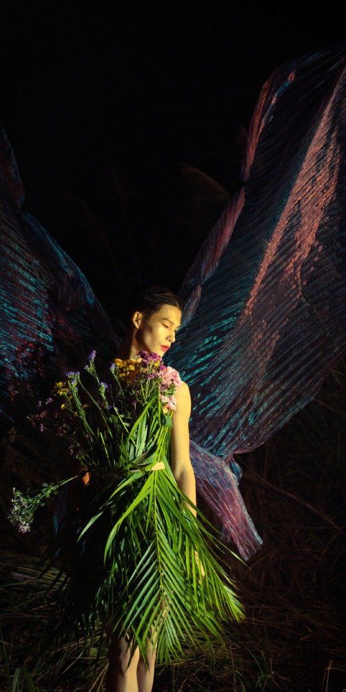 當代中國-農村小夥變國際模特cover