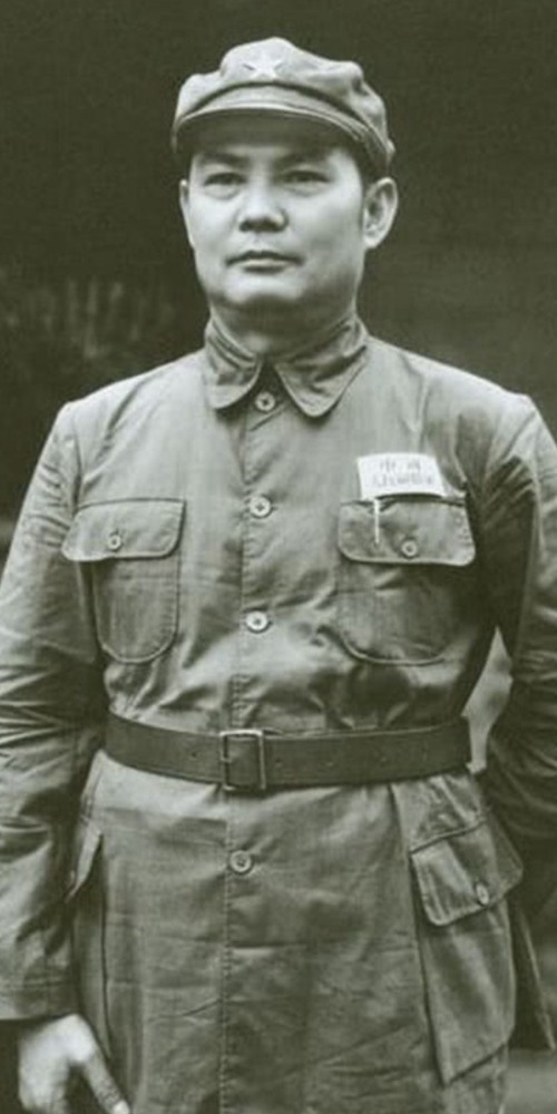 当代中国-时代英雄-中国十大元帅叶剑英与港结缘鼓励同胞为国家建设出力