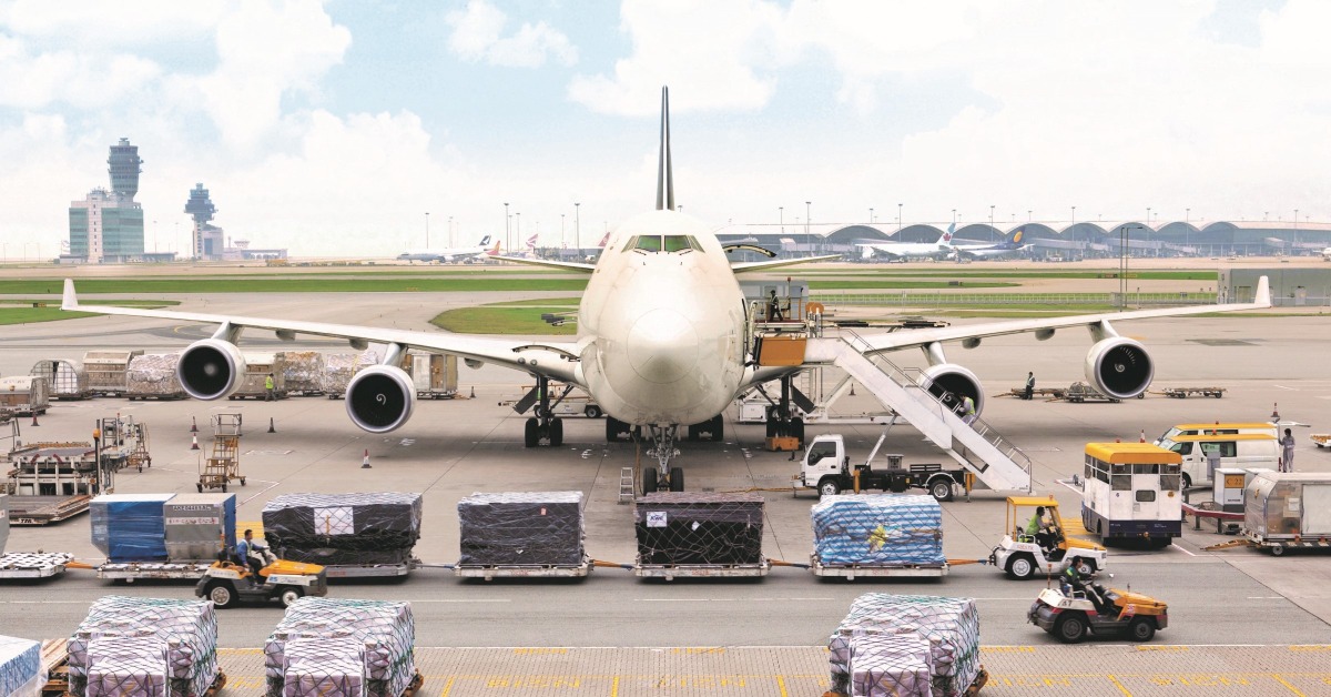 當代中國-飛凡香港-當年今日香港空運貨站啟用肩負航空貨運重任迎大灣區樞紐角色