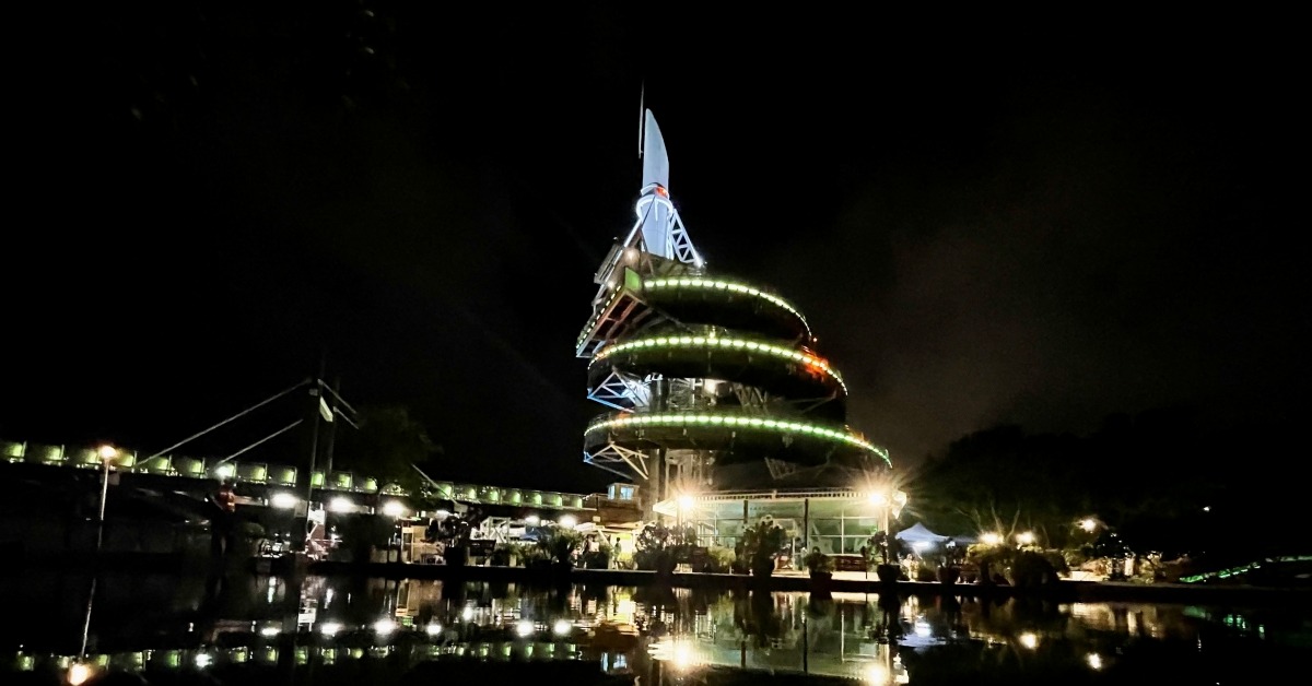 當代中國-飛凡香港-香港回歸25周年｜香港回歸紀念塔為了誰來興建？