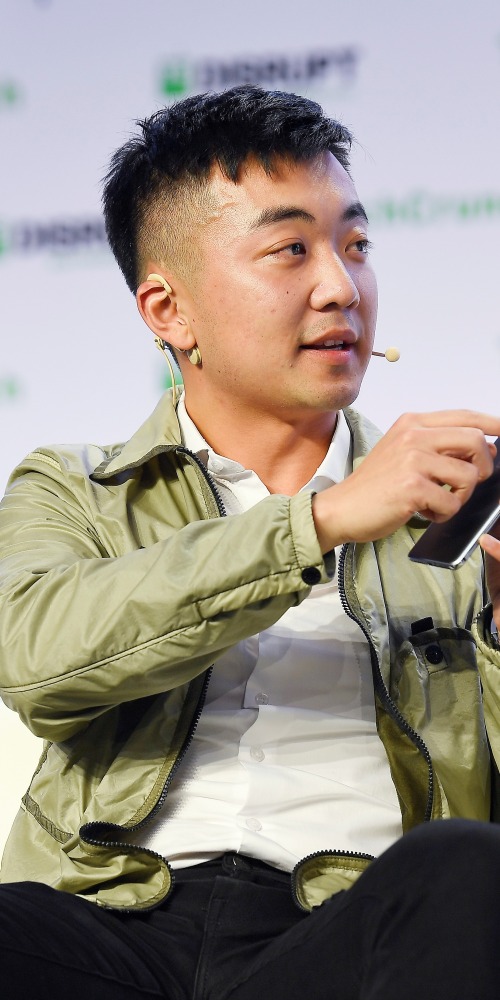 Nothing Phone 裴宇