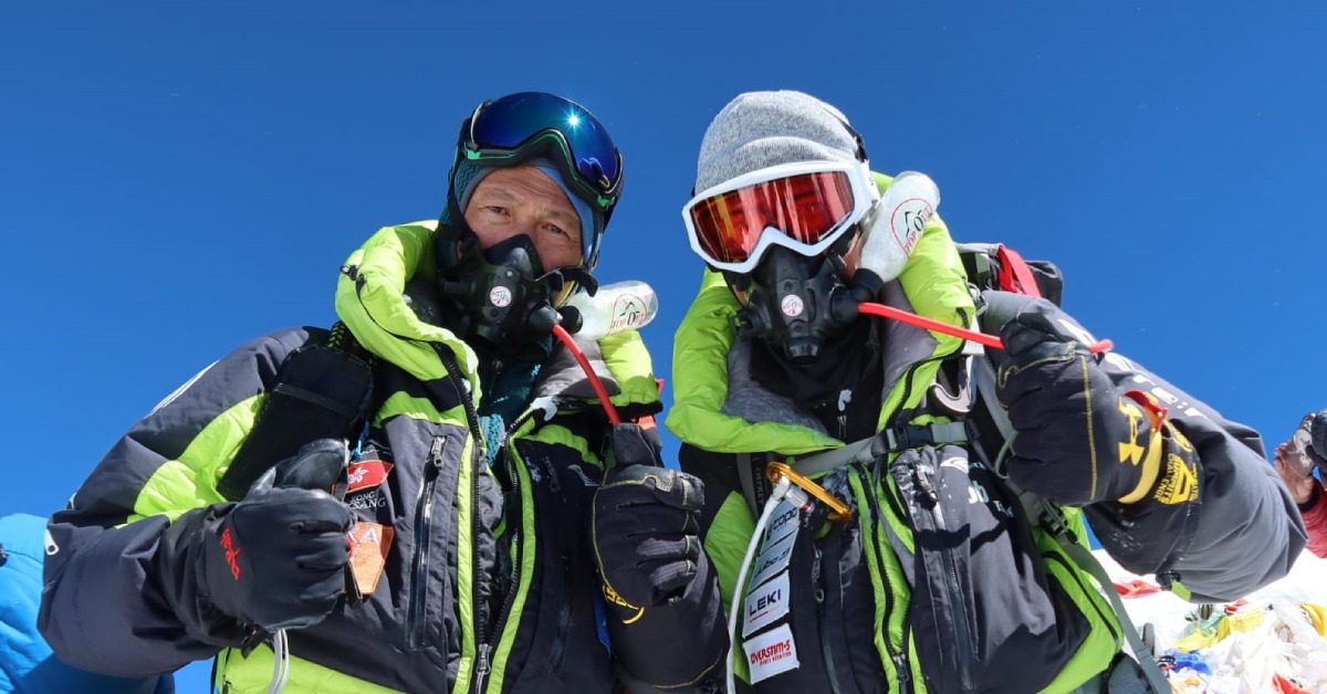 曾朗傑登上珠峰最年輕港人