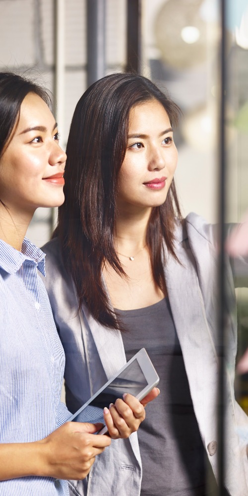 當代中國-粵港澳大灣區-一小時生活圈-珠港澳婦女創新創業cover