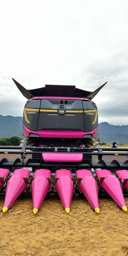 當代中國-粵港澳大灣區-樂活灣區-一小時生活圈-碧桂園無人農機cover