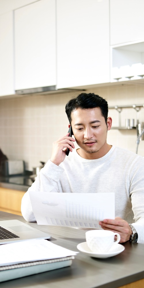 港人内地福利工作篇-粤港澳大湾区青年创业资助计划；大湾区青年就业计划；税务优惠；置业福利