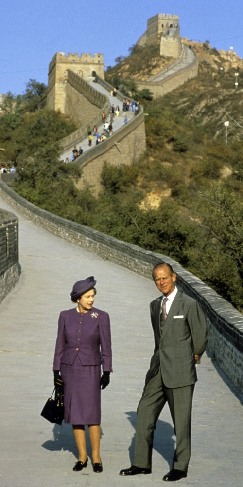 當代中國-改革開放-英女王伊利沙伯二世訪華，是歷史上英國國家元首第一次訪華。