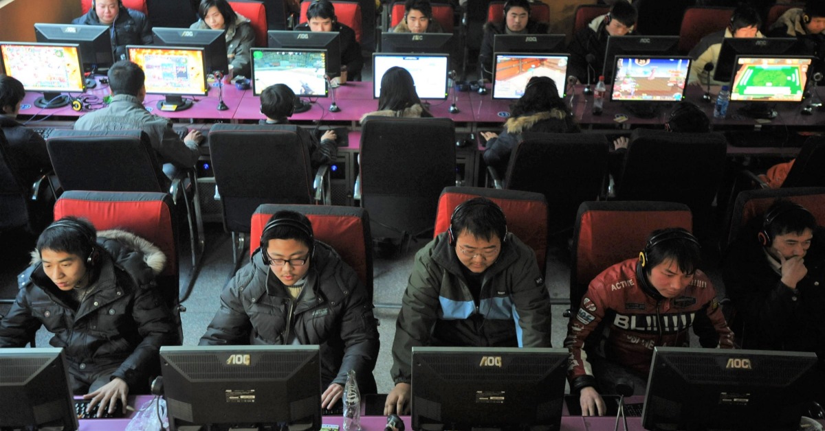 reform-and-opening/2022/08/normal/internetcafe