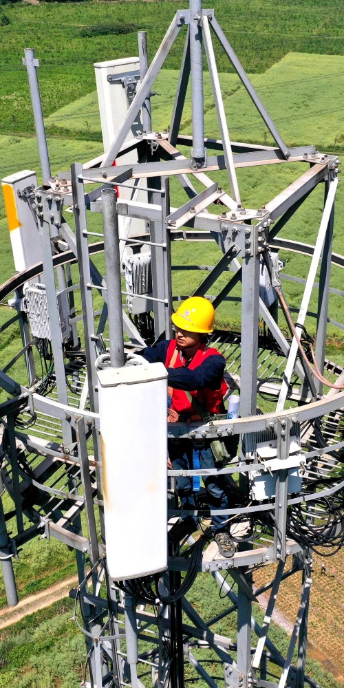 当代中国-粤港港大湾区-乐活湾区-直通广州-广东2022重点项目cover2