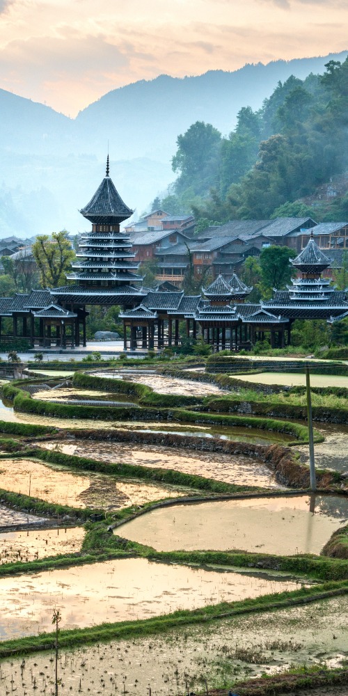 当代中国-中国旅游-中国文化-贵州黎平-肇兴侗寨鼓楼