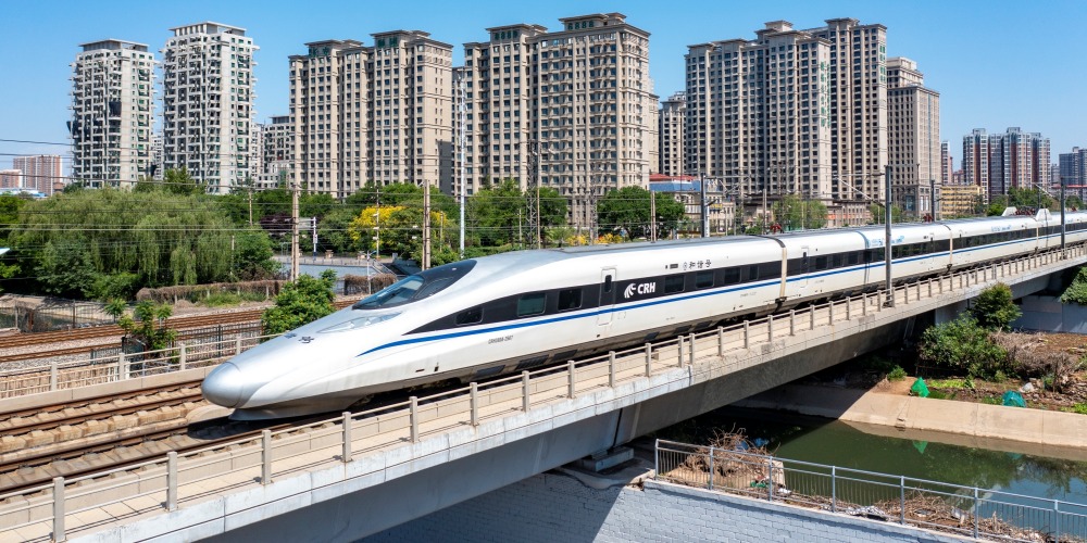 當代中國-社會民生-京廣高鐵全面提速