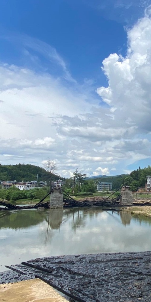 萬安橋失火燒毀