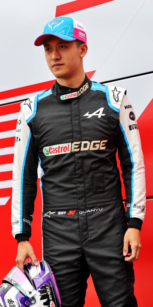 當代中國-今日焦點-體育運動-周冠宇F1