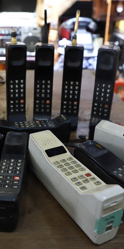 當代中國-當年今日-大哥大