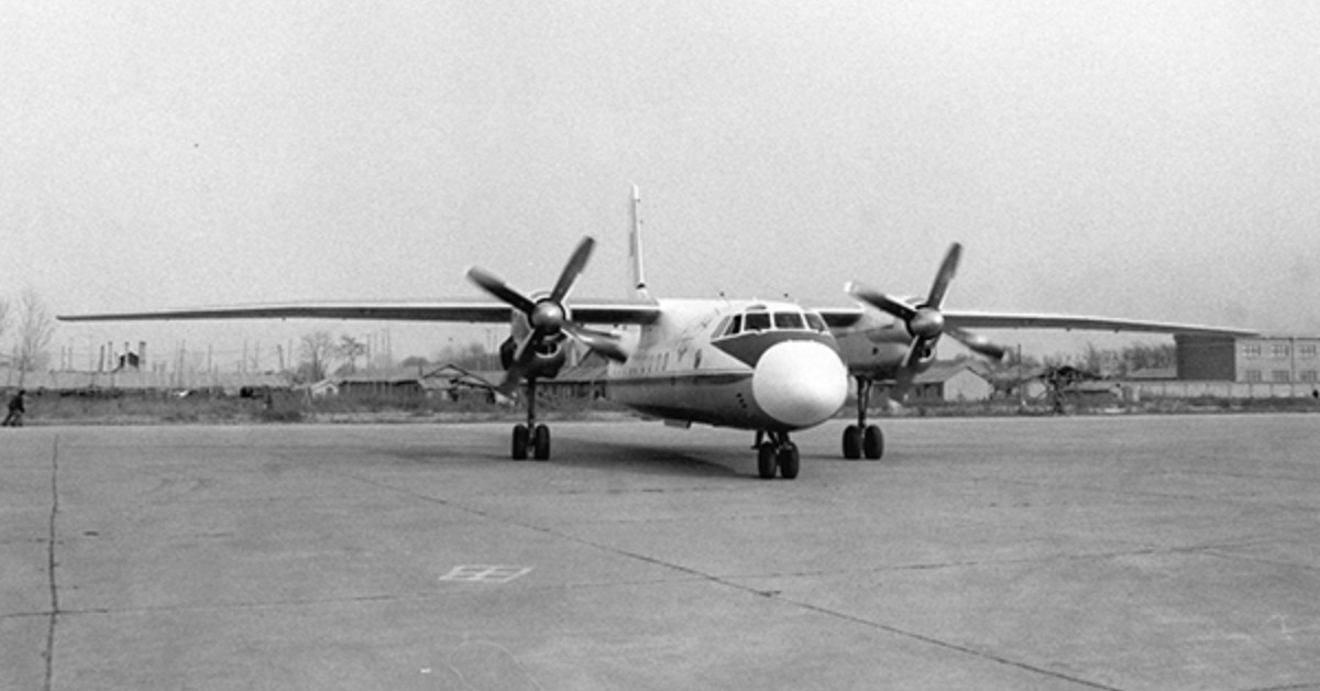 当代中国-当年今日-运七飞机