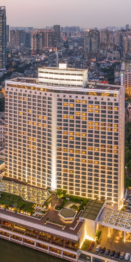 當代中國-當年今日-白天鵝賓館