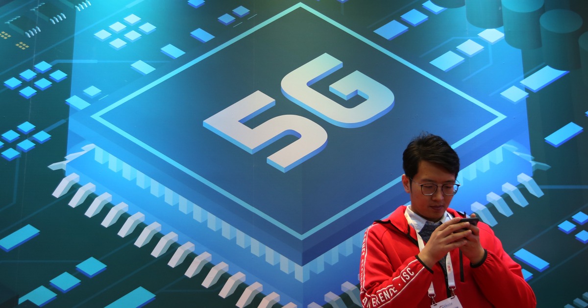 当代中国-当年今日-5G电话