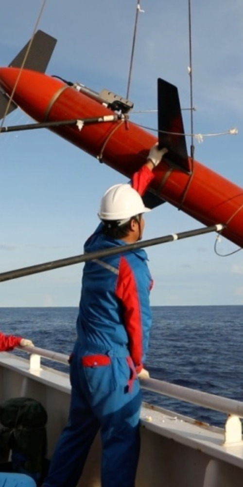 当代中国-当年今日-海翼号
