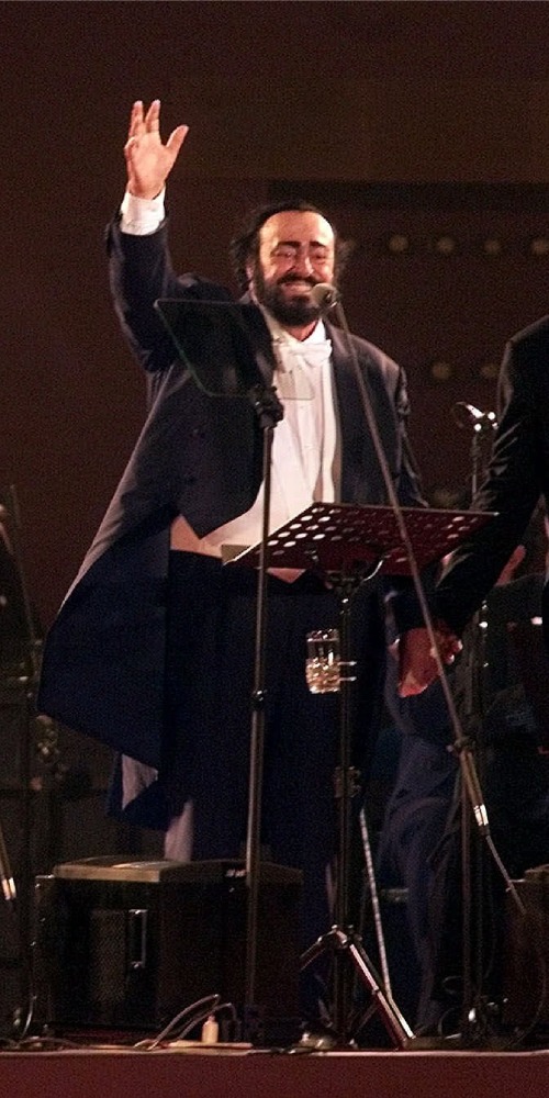 當代中國-當年今日-男高音