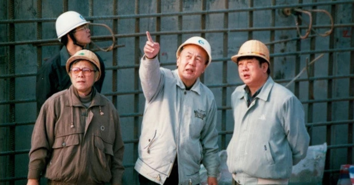 當代中國-當年今日-鄭守仁逝世