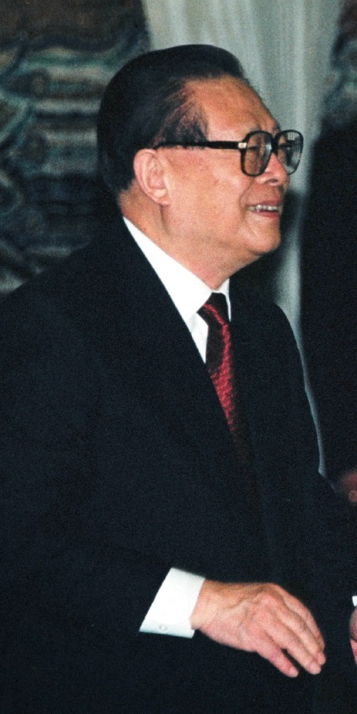 当代中国-当年今日-中俄睦邻友好合作条约